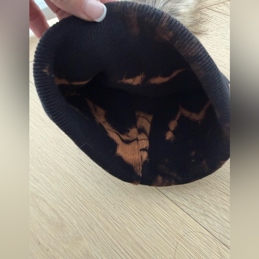 PANACHE Beanie Tie Dye Knit Hat with Pom Pom - Picture 9 of 10